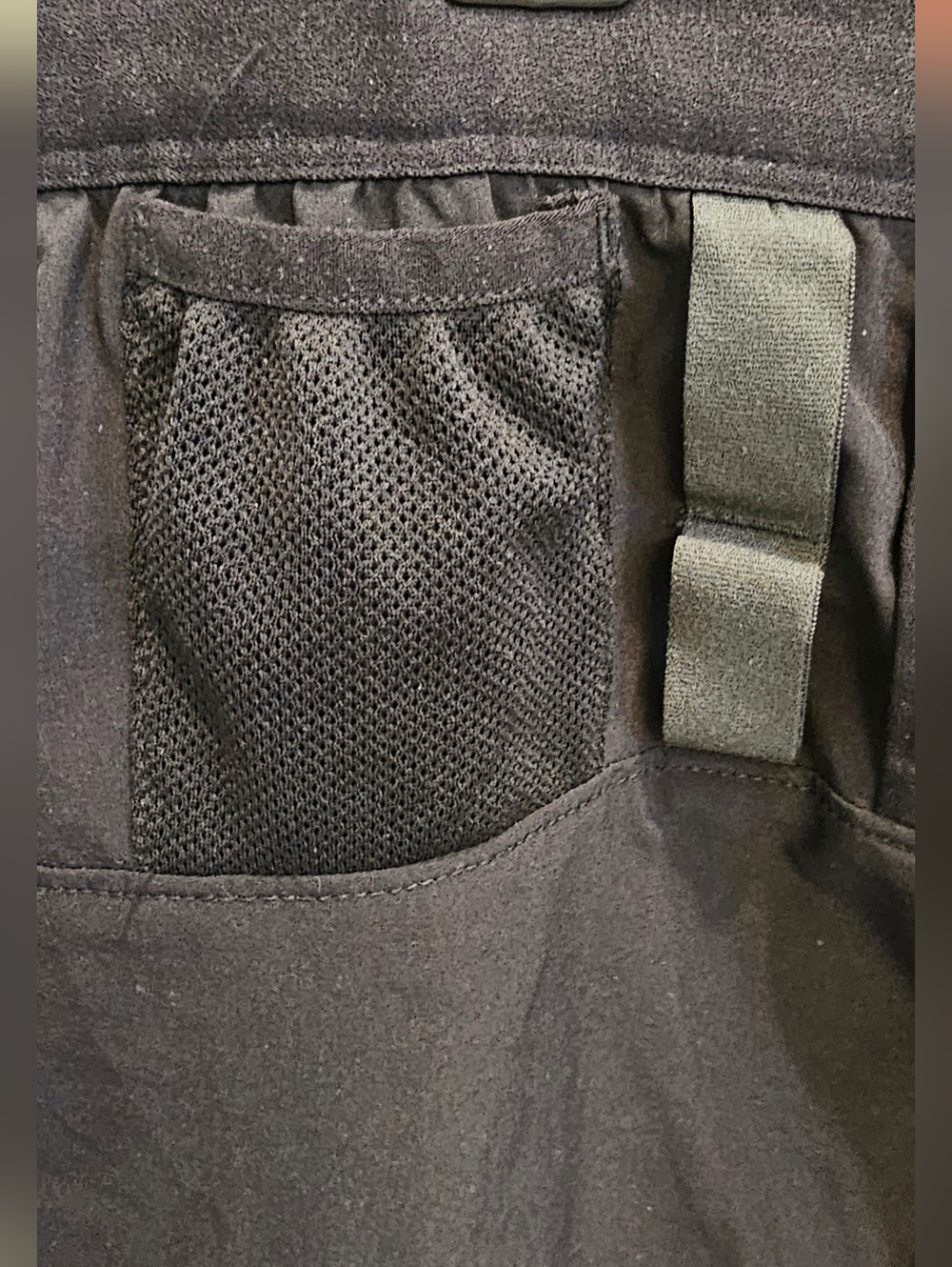 The North Face Men’s Black Joggers with Neon Graphic  Trailwear OKC - Picture 10 of 11